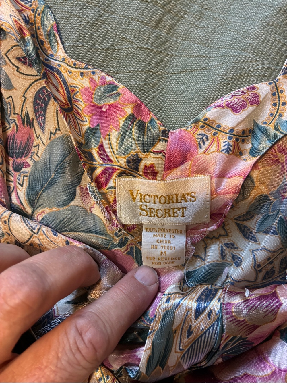 Vintage Victoria’s Secret Gold Label Floral Satin Slip Dress - Picture 10 of 11
